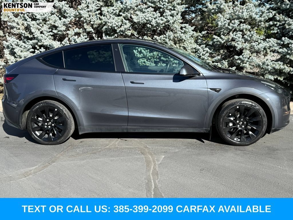 Used 2022 Tesla Model Y Long Range AWD/4WD image 10