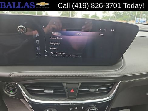 Used 2025 Buick Encore GX Sport Touring FWD image 17