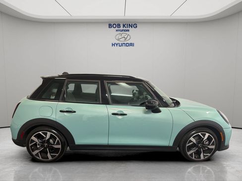 Used 2025 MINI Cooper S FWD image 6