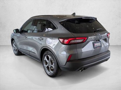 Used 2025 Ford Escape ST-Line image 8