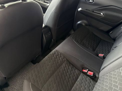 Used 2021 Nissan Kicks SV FWD image 7