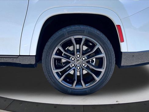 Certified 2024 Jeep Grand Wagoneer L Series II w/ Quick Order Packagew 28T AWD/4WD image 36