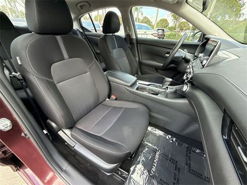 Used 2023 Nissan Sentra SV image 25