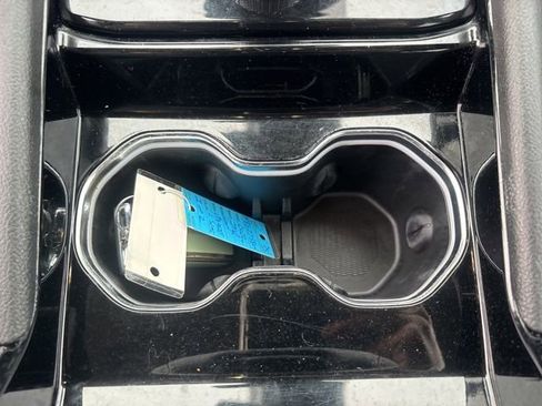 Used 2022 Jeep Grand Cherokee L Laredo w/ Luxury Tech Group I image 28