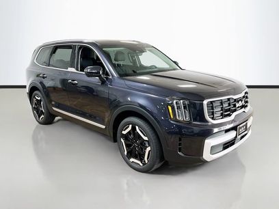 New 2025 Kia Telluride S