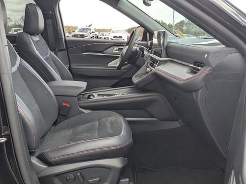 Certified 2025 Ford Explorer ST w/ Sun And Sound Package image 29