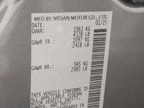 Used 2025 Nissan Altima 2.5 SV FWD image 37