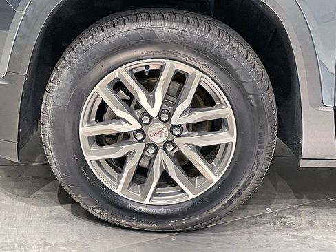 Used 2019 GMC Acadia SLE AWD/4WD image 35
