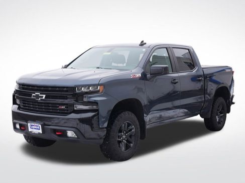 Used 2020 Chevrolet Silverado 1500 LT Trail Boss image 11