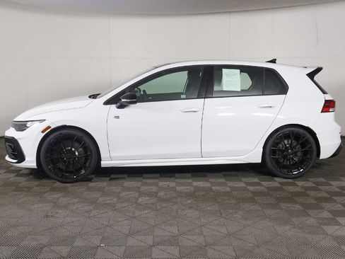 Used 2026 Volkswagen Golf R AWD/4WD image 19