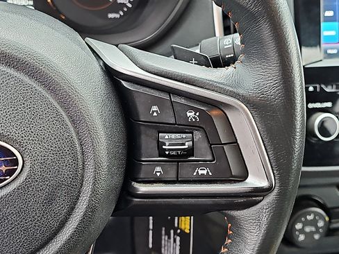 Used 2019 Subaru Crosstrek 2.0i Premium w/ Eyesight System image 21