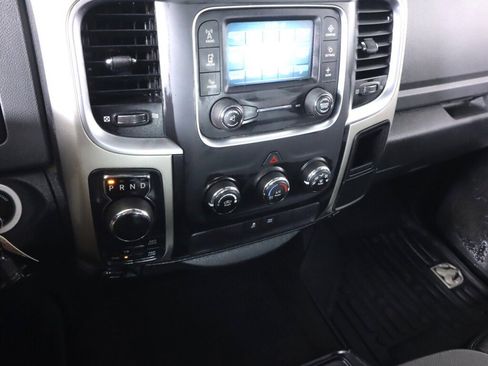 Used 2017 RAM 1500 Classic SLT image 15