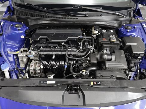 Used 2025 Hyundai Elantra Sport FWD image 23