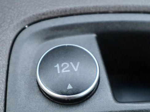 Used 2014 Ford Focus SE w/ Equipment Group 201A image 23