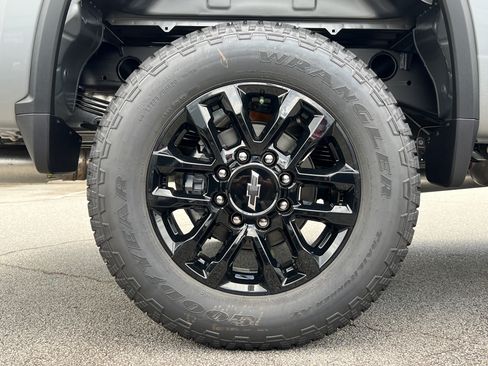 New 2026 Chevrolet Silverado 2500 Custom w/ Custom Value Package AWD/4WD image 44