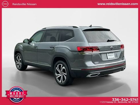 Used 2023 Volkswagen Atlas SEL AWD/4WD image 4