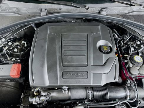 New 2026 Jaguar F-PACE R-Dynamic S AWD/4WD image 13