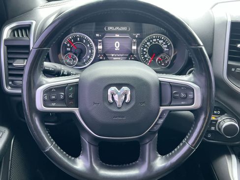 Used 2020 RAM 1500 Big Horn AWD/4WD image 22