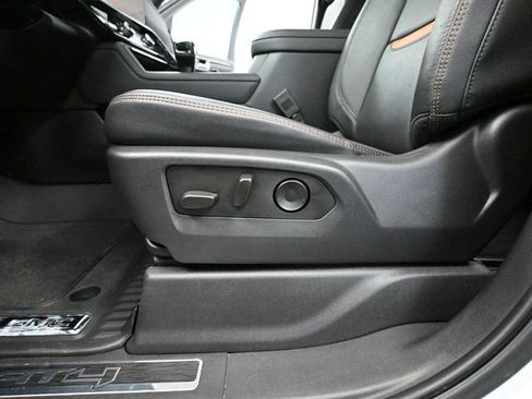 Used 2023 GMC Sierra 1500 AT4 w/ AT4 Preferred Package image 26