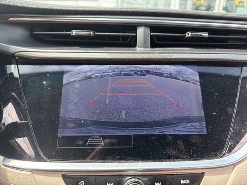 Used 2021 Buick Encore GX Preferred w/ Sport Touring Package image 15