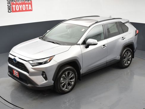 Used 2024 Toyota RAV4 XLE Premium w/ Weather Package AWD/4WD image 27