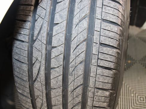 Used 2021 Audi e-tron Premium Plus w/ Premium Plus Package image 25