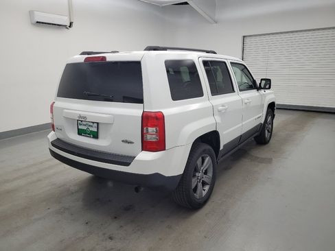 Used 2015 Jeep Patriot High Altitude AWD/4WD image 9