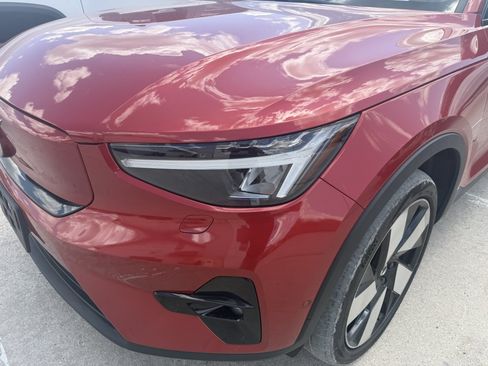 Used 2023 Volvo C40 P8 Recharge Plus w/ Climate Package AWD/4WD image 34