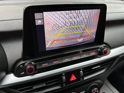 Used 2023 Kia Forte LXS image 14