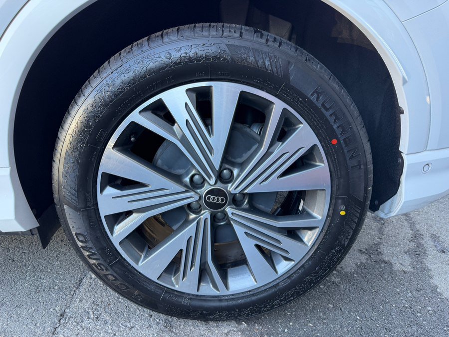 Used 2023 Audi Q4 e-tron Premium Plus w/ Premium Plus RWD image 53