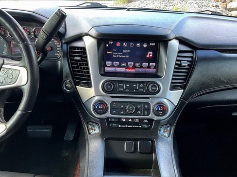 Used 2016 GMC Yukon SLT w/ Open Road Package image 31