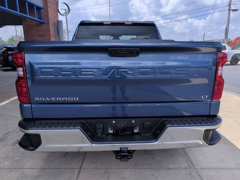 Used 2024 Chevrolet Silverado 1500 LT AWD/4WD image 7