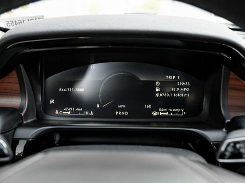 Used 2021 Lincoln Aviator Reserve w/ Equipment Group 201A image 16