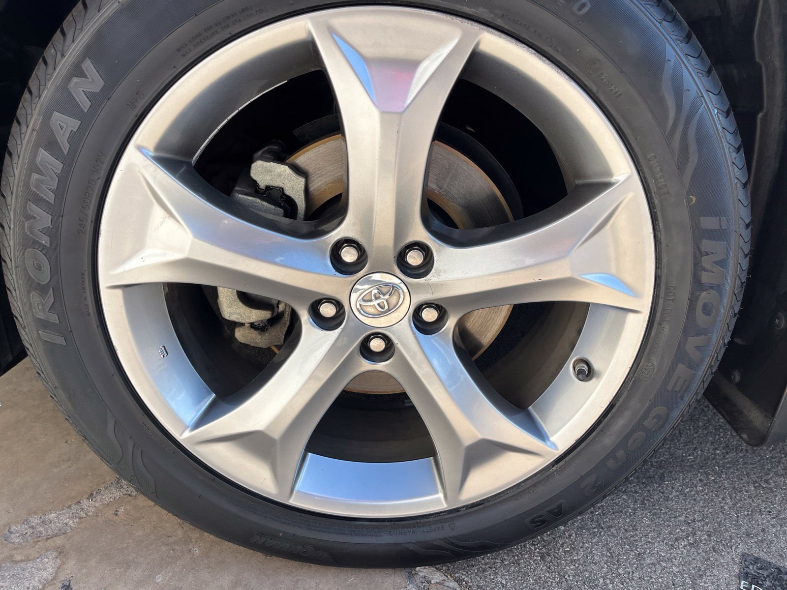 Used 2015 Toyota Venza XLE w/ XLE Premium Package FWD image 9