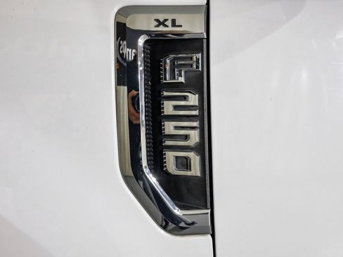 Used 2019 Ford F250 XL w/ XL Value Package image 39