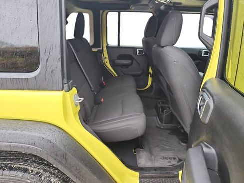 Used 2022 Jeep Wrangler Unlimited Sport image 10