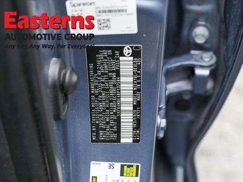 Used 2024 Toyota Corolla LE image 33