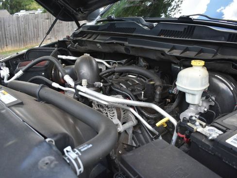 Used 2015 RAM 1500 Express w/ Black Ram 1500 Express Group RWD image 27