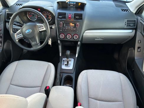 Used 2015 Subaru Forester 2.5i image 7