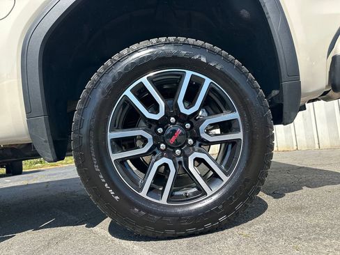 Used 2026 GMC Sierra 1500 AT4 w/ AT4 Premium Package AWD/4WD image 20
