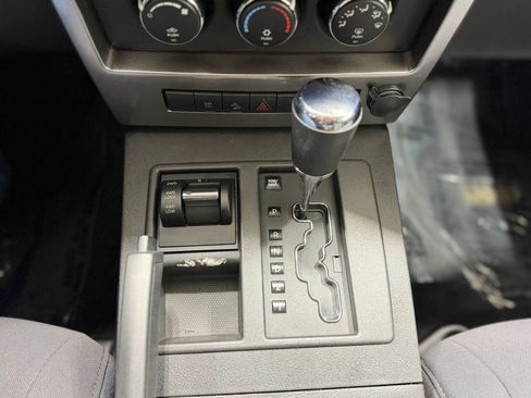 Used 2009 Jeep Liberty Sport w/ Popular Equipment Group AWD/4WD image 15