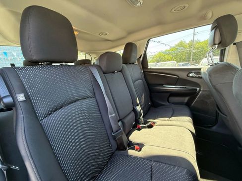 Used 2016 Dodge Journey SXT image 42