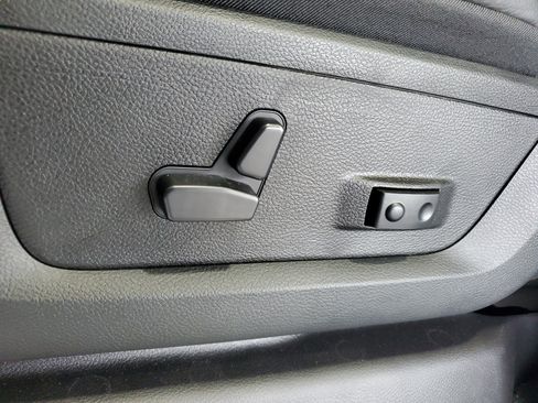 New 2025 RAM 2500 Limited AWD/4WD image 20