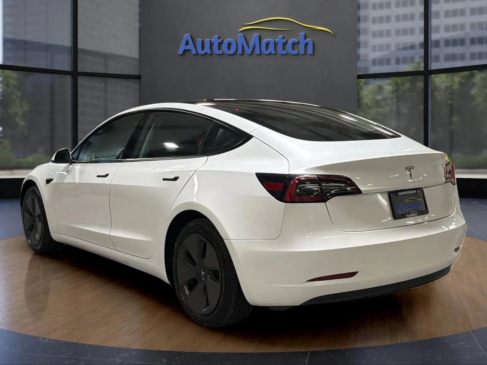 Used 2023 Tesla Model 3 Standard Range RWD image 8