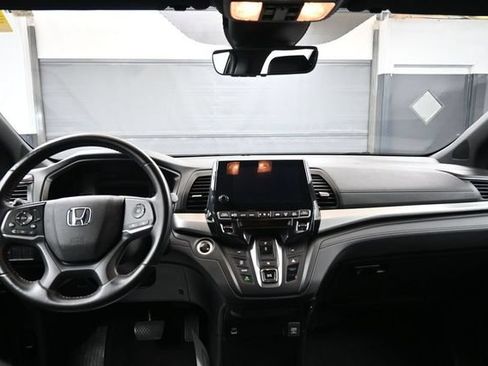 Used 2023 Honda Odyssey Sport image 23