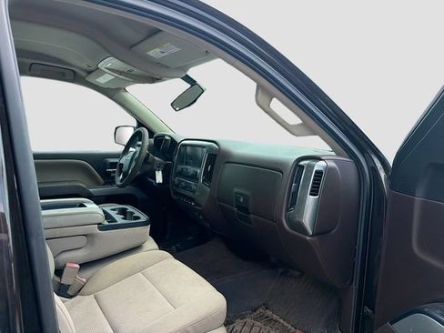 Used 2018 Chevrolet Silverado 1500 LT w/ All Star Edition AWD/4WD image 12