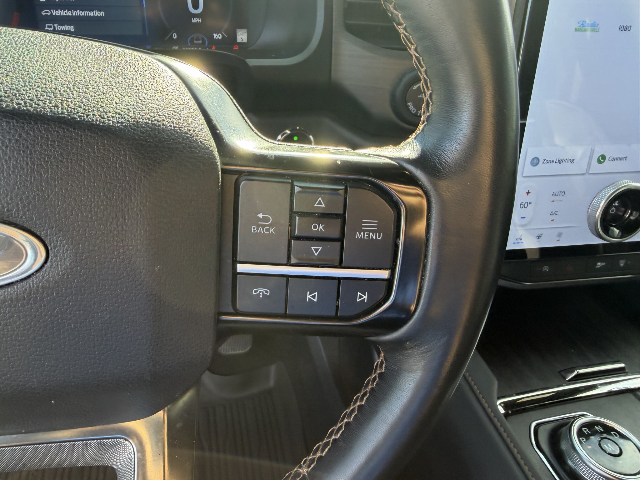 Used 2024 Ford Expedition Platinum AWD/4WD image 10