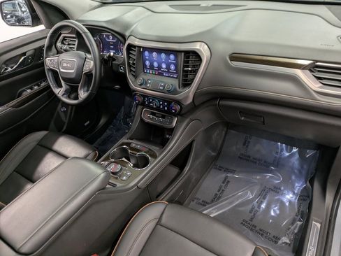 Used 2023 GMC Acadia AT4 w/ Technology Package image 29