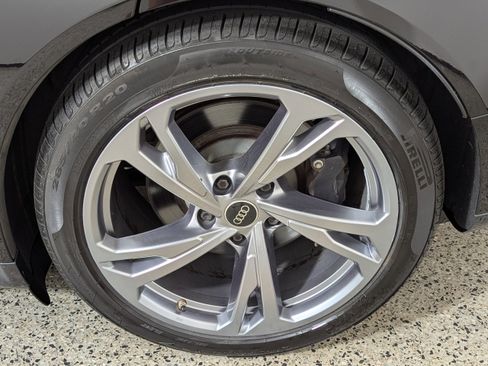 Used 2023 Audi e-tron GT Premium Plus AWD/4WD image 25