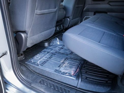 Used 2023 GMC Sierra 1500 SLE image 31